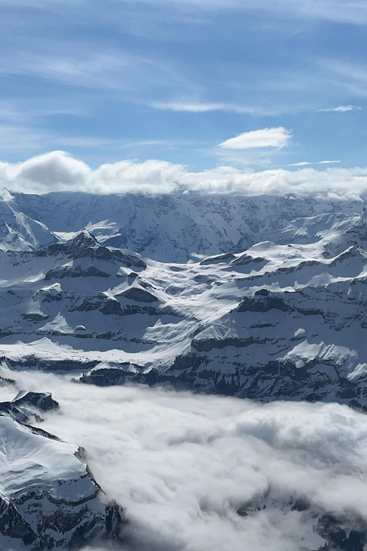 Exclusive helicopter-tour for 4 people to the Swiss Alps - Key points before you book