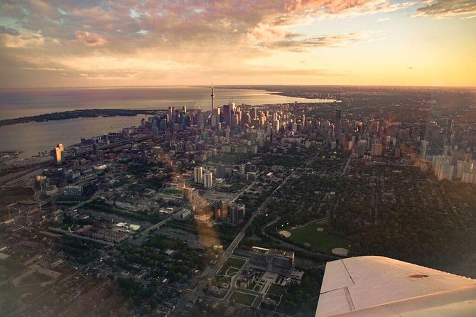 Exhilarating 120km Aerial Tour of Toronto with iflyTOTO - Toronto from a small plane