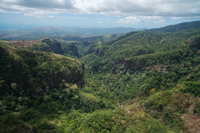 Fiji Private Helicopter Tour Sleeping Giant and Koroyanitu Heritage Park - Weather, timing, and what to expect