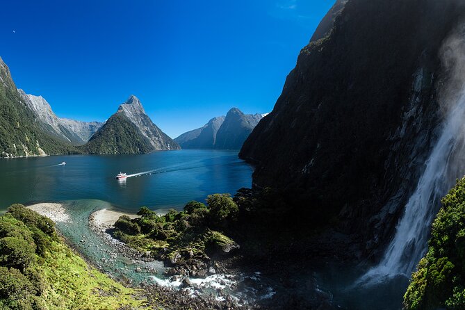 Fiordland Heli-hike from Te Anau - Timing, fitness, and what to plan for