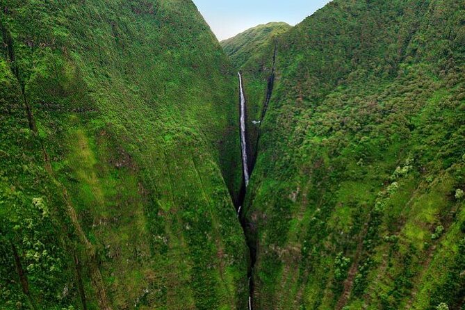 First Class Waterfalls of West Maui and Molokai Helicopter Tour - Pelekunu Bay and the highest sea cliffs