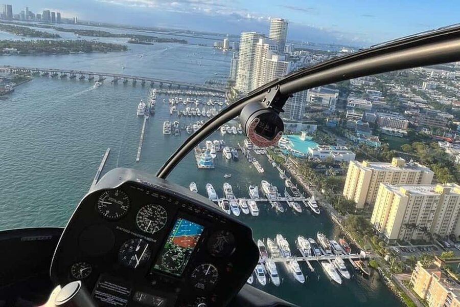 Fort Lauderdale: 20-Minute Helicopter Tour - Arriving at Banyan Air Service in Fort Lauderdale