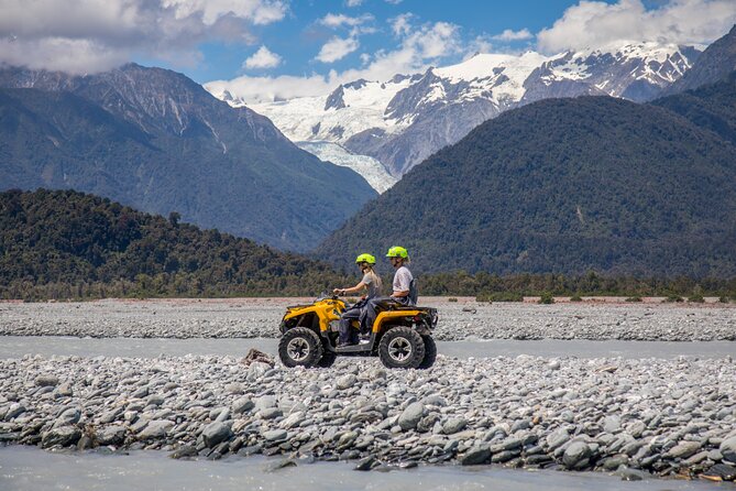 Fox Glacier: 25-Minute Helicopter Flight with Snow Landing - Fox Glacier icefalls and the approach to the snow landing
