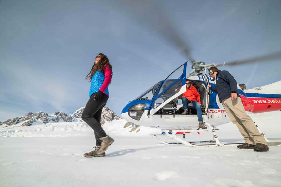 Fox Glacier and Mount Cook Helicopter Flight - Passing Aoraki/Mount Cook, the Cloud Piercer