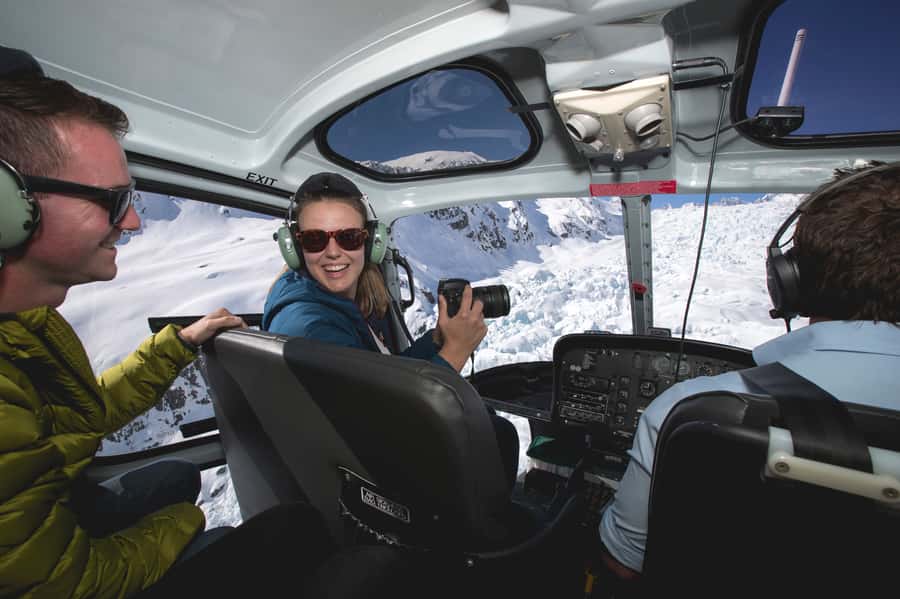 Fox Glacier: Scenic Helicopter Flight with Snow Landing - FAQ