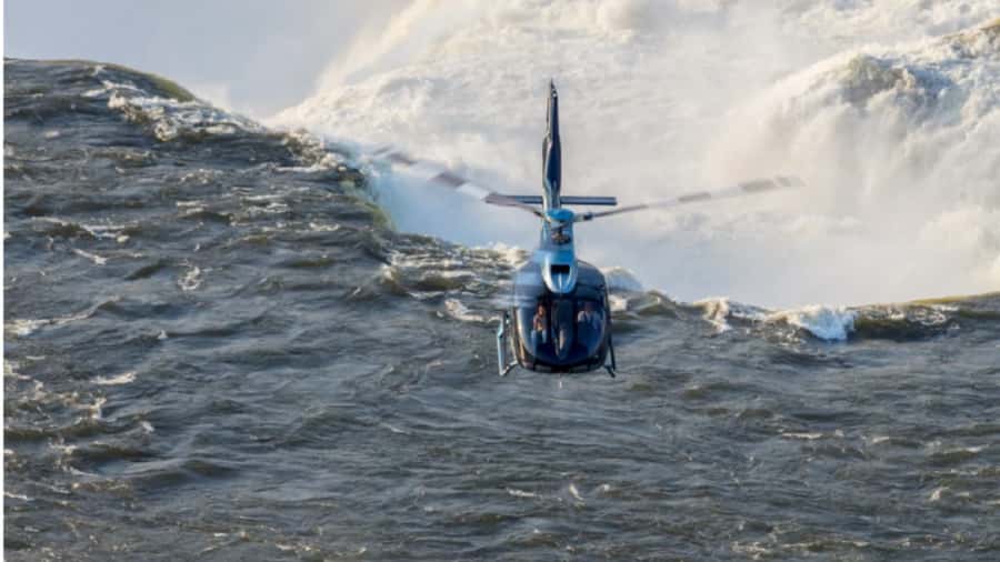 Foz do Iguaçu: Helicopter Flight over the Iguassu Falls - The pickup from Foz do Iguaçu and the short drive