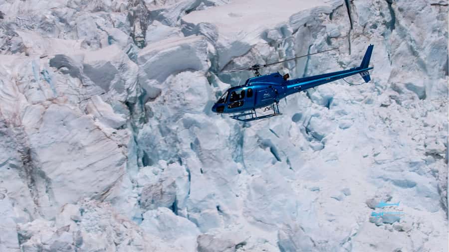 Franz Josef Glacier: Helicopter Flight & Alpine Landing - Why Franz Josef looks different from the air