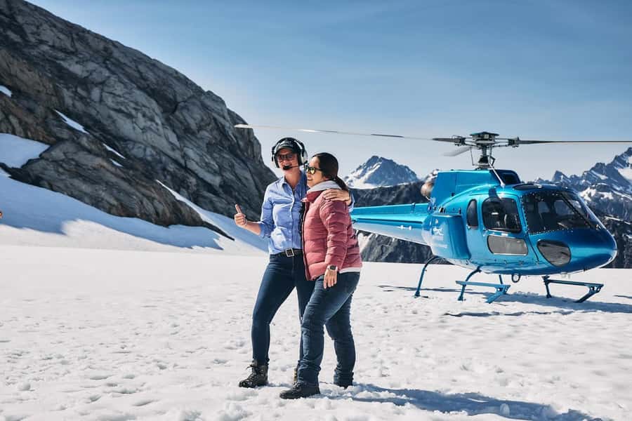 Franz Josef Glacier: Helicopter Flight & Alpine Landing - Ten minutes on snow, or an alpine landing in summer