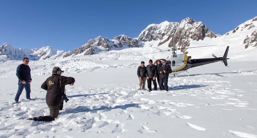 Franz Josef: Twin Fox & Franz Josef Glaciers Helicopter Trip - Leaving Franz Josef and reaching the icefall