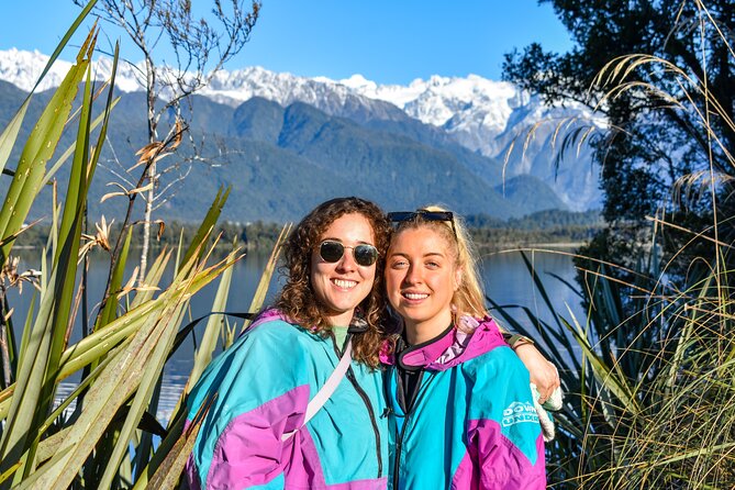 Franz Josef: Twin Glacier 35-Minute Helicopter Flight - Returning over the West Coast