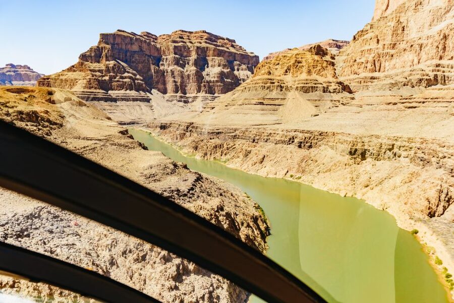 From Las Vegas: Grand Canyon Helicopter Tour with Champagne - Dropping into Grand Canyon West