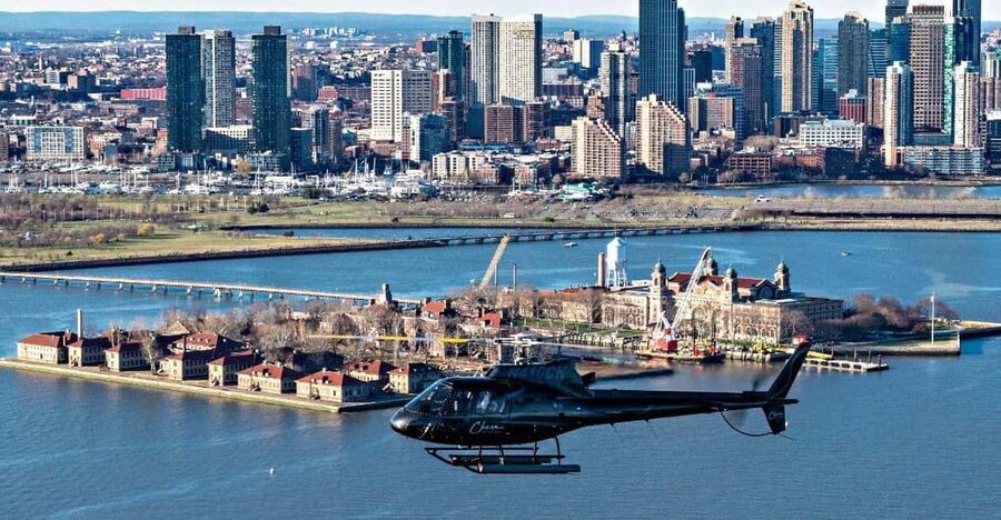 From New Jersey: NYC Skyline Helicopter Tour - Starting at Essex County Airport in Fairfield