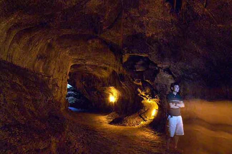 From Oahu: Big Island Volcano Adventure & Helicopter - Walking through Nāhuku Lava Tube