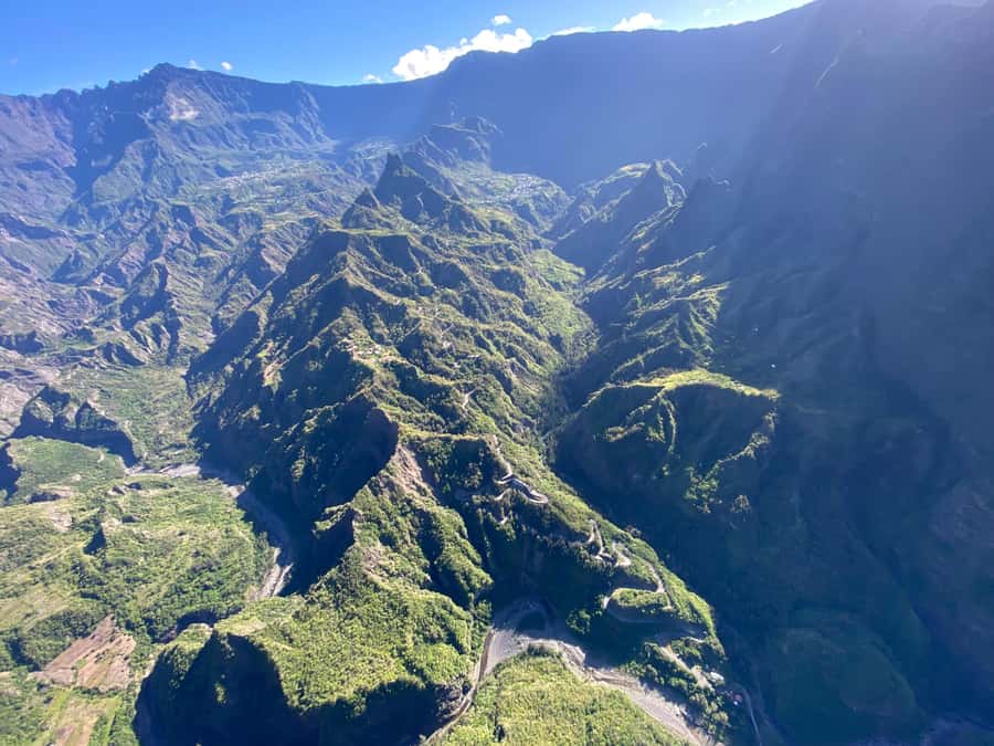 From St Pierre: helicopter flight over the whole of Reunion Island - Takamaka, Grand-Étang, and the island’s water