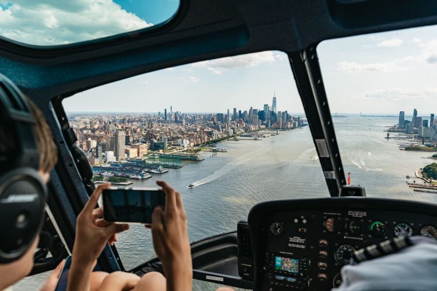 From Westchester: Private NYC Helicopter Tour for 2-6 People - Key points at a glance