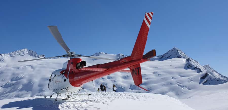 Glacier Explorer & Earnslaw Burn Helicopter Flight - Leaving Queenstown for Skippers Canyon