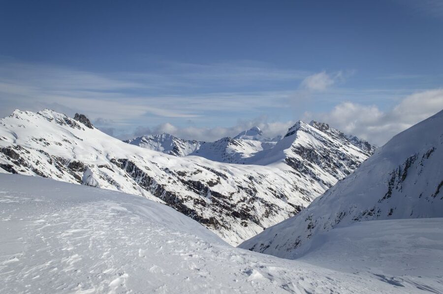 Glacier Explorer & Earnslaw Burn Helicopter Flight - Who will enjoy this most