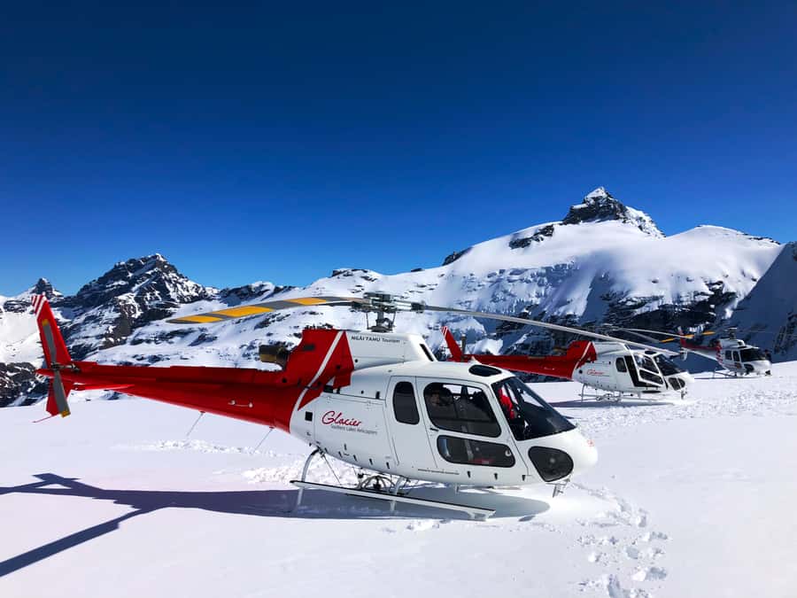 Glacier Explorer & Earnslaw Burn Helicopter Flight - Following the Rees Valley and braided rivers
