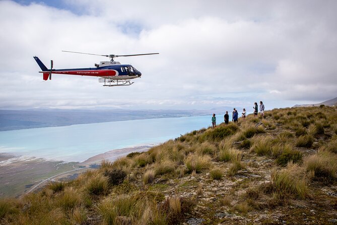 Glentanner High Country Heli Hike - The helicopter flight over Lake Pukaki