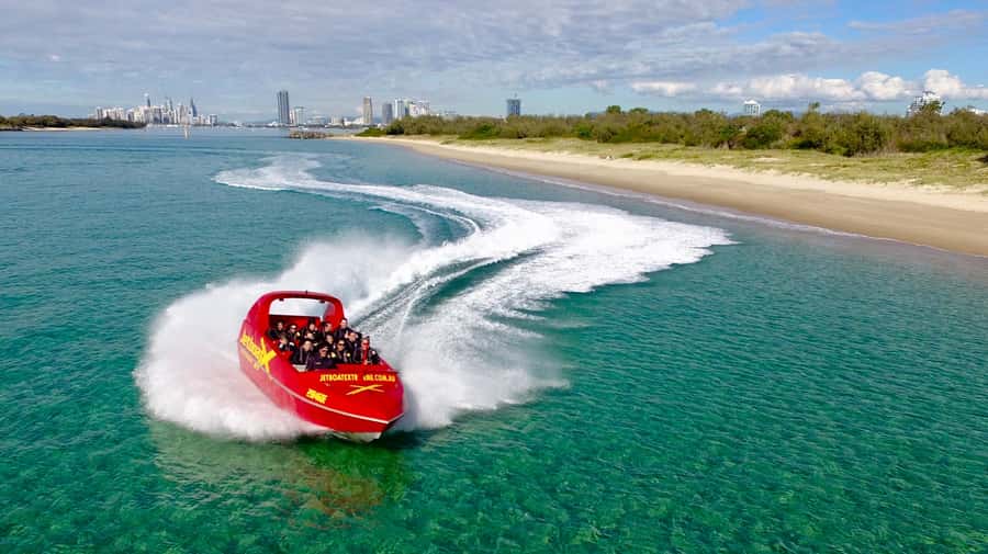 Gold Coast: Jet Boat Ride and Scenic Helicopter Tour - Moving from the boat to the helicopter
