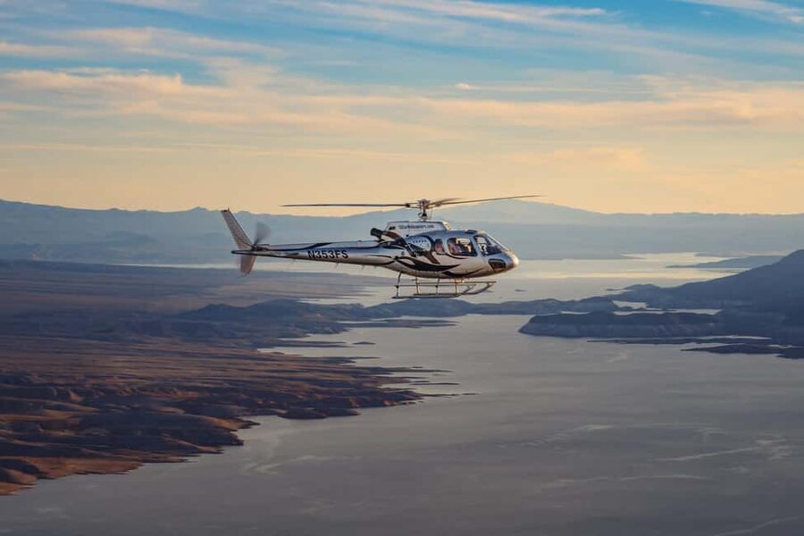 Grand Canyon Helicopter Flight & Hoover Dam River Float Raft - Picnic lunch and the finish at Willow Beach