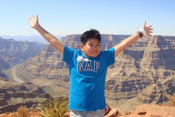 Grand Canyon West Rim by Coach with Helicopter Tour and Meals - What the $530 price really buys