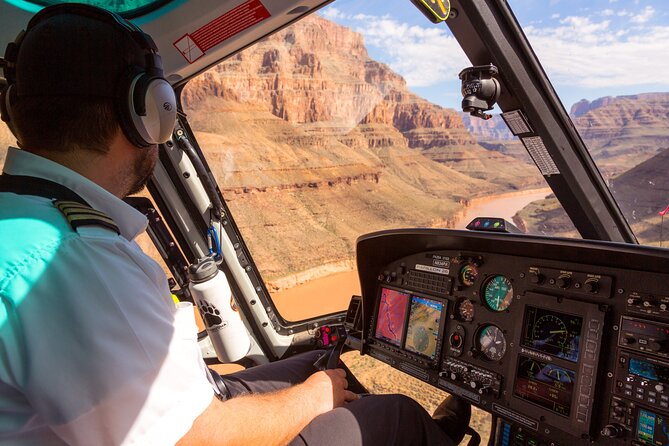 Grand Canyon West Rim by Coach with Helicopter Tour and Meals - How to make the day run better