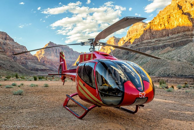 Grand Canyon West Rim Helicopter Tour with Champagne Toast - Seating, aircraft size, and comfort