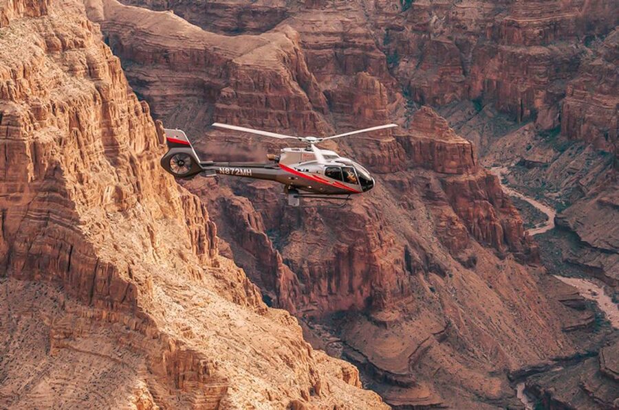 Grand Canyon West: West Rim Helicopter Tour with Landing - What this Grand Canyon West helicopter tour actually gives you