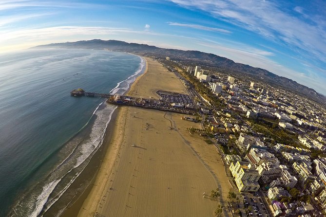 Grand Los Angeles 65-Minute Helicopter Tour - Starting in Van Nuys and heading toward Hollywood