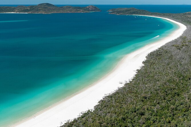 Heart Reef & Whitehaven Rest and Relax - 2.5Hr Helicopter Tour - The return route past Hayman and Hook islands