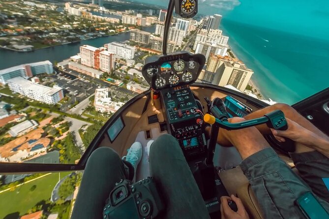 Helicopter Dubai City Tour at Palm with Transfers Options - Emirates Hills and the quieter side of Dubai