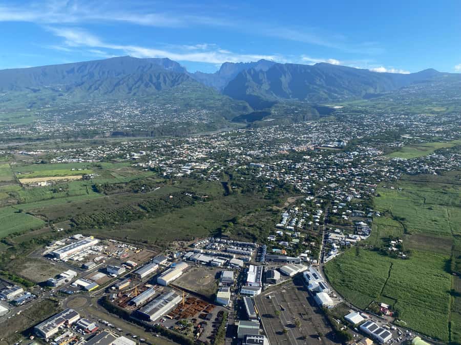 Helicopter flight from St Pierre over Réunion's 3 cirques - Is $329 a fair price?