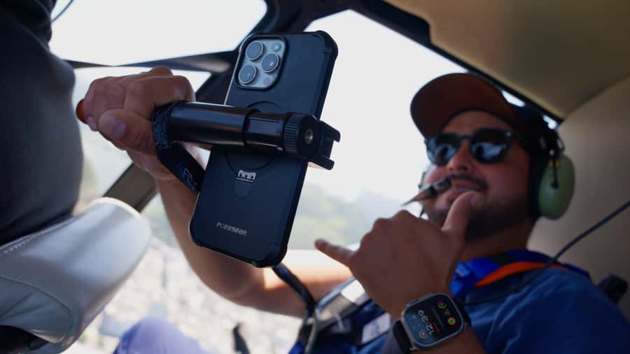 Helicopter flight no doors in Rio de Janeiro - Starting at Jacarepaguá Airport in Barra da Tijuca