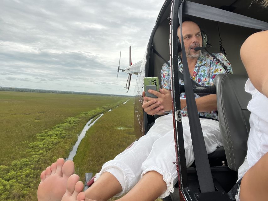 Helicopter: Lauderdale-Hard Rock Guitar-Miami Beach - Leaving Keen Fly and heading toward the coast