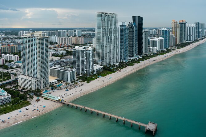 Helicopter Miami Grand Tour - Orbiting the Hard Rock Guitar Casino