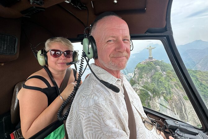 Helicopter Ride in Rio de Janeiro - 30 Minutes by Comandante Nobre - Rocinha and Vidigal from the air