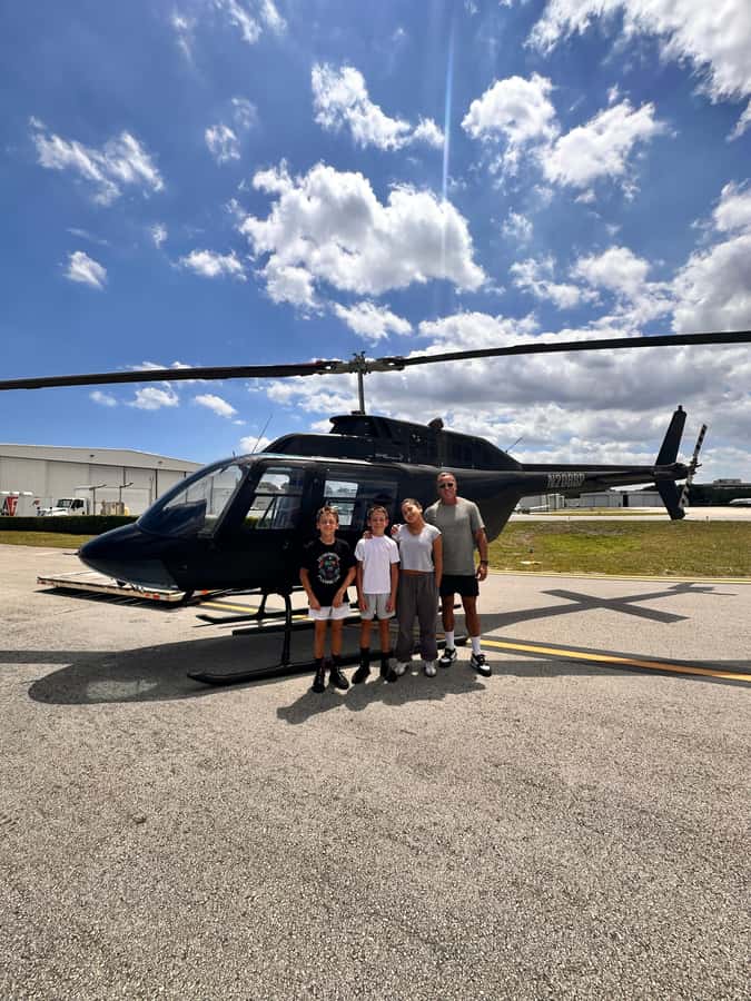 Helicopter Tour: Fort Lauderdale City and Beaches - Canals, beaches, and mansions from above