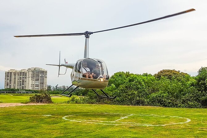 Helicopter tour in Rio de Janeiro - 25 Minutes - Corcovado and Christ the Redeemer