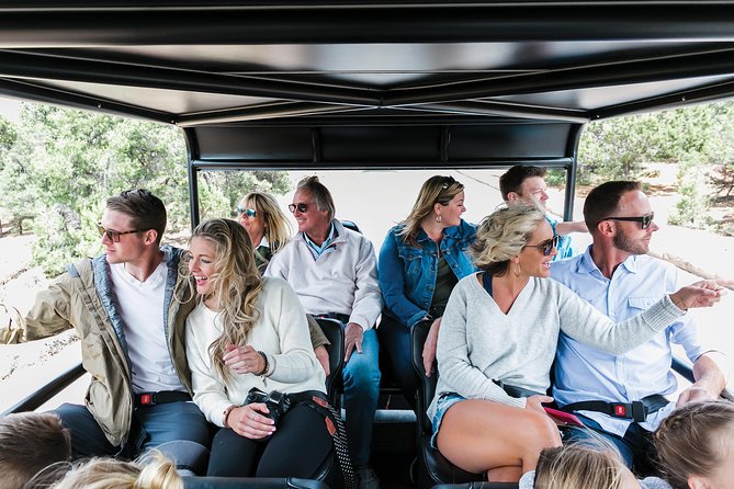 Helicopter Tour of the North Canyon with Optional Hummer Excursion - What the 25-minute flight does well
