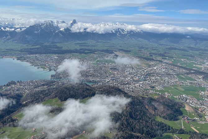 Helicopter tour to the Stockhorn mountain, with great view to the Swiss Alps - Niesen, Switzerland’s Pyramid Mountain