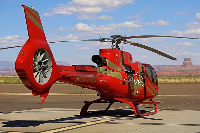 Horseshoe Bend Helicopter Flight from Page - Glen Canyon Dam adds another major sight