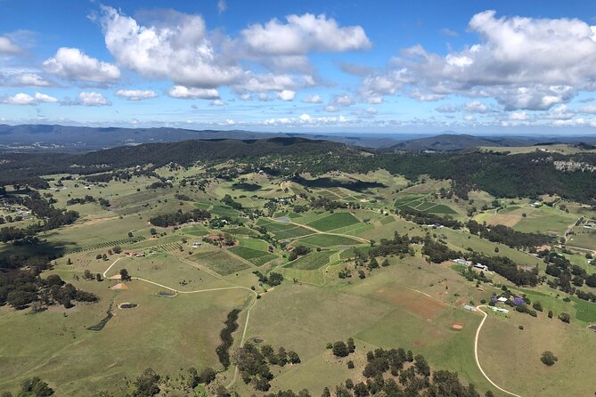 Hunter Valley Romantic Bubbly Breakfast Helicopter Tour from Cessnock - Getting to Hunter Valley Helicopters at Cessnock Airport