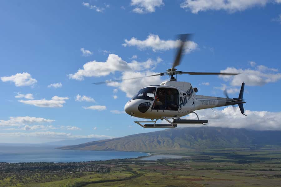 Kahului: Doors-off West Maui and Molokai Helicopter Tour - Small Group Size and Seating Expectations