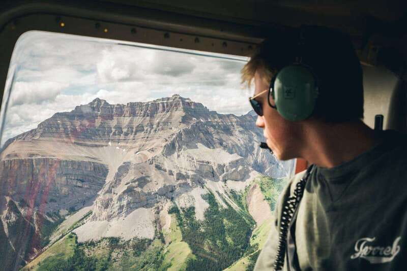 Kananaskis: 30-Minute Heli Tour of Minnewanka Lake and Banff - Starting at the Kananaskis helicopter base