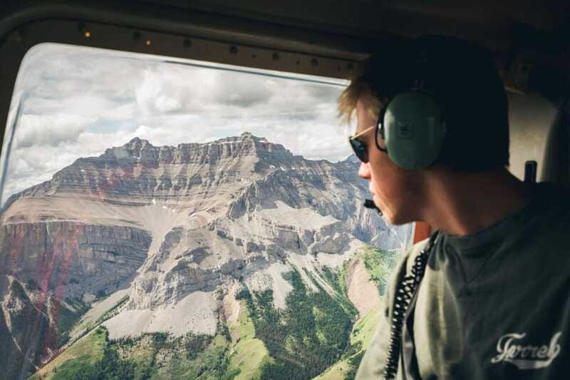 Kananaskis: 30-Minute Heli Tour of Minnewanka Lake and Banff - Mount Peechee, Saddle Peak, and Devil’s Gap