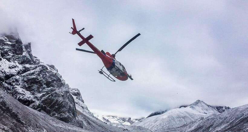 Kathmandu: Everest Helicopter Tour with Landing & Breakfast - The optional Kala Patthar landing