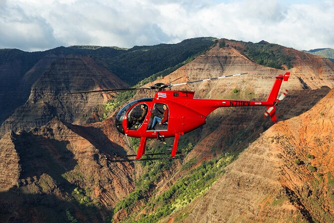 Kauai: Hughes 500 4-Passenger Doors-Off Helicopters - Waimea Canyon from above