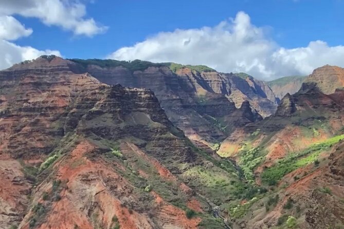Kauai: Hughes 500 4-Passenger Doors-Off Helicopters - Is $369 a fair price?