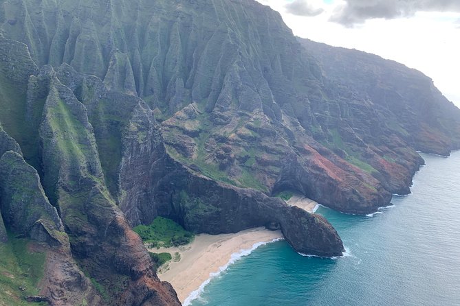 Kauai Private Doors-Off Helicopter: Ultimate Waterfalls & Canyons - Hanapepe Valley, Waipoʻo Falls, and the Walls of Tears